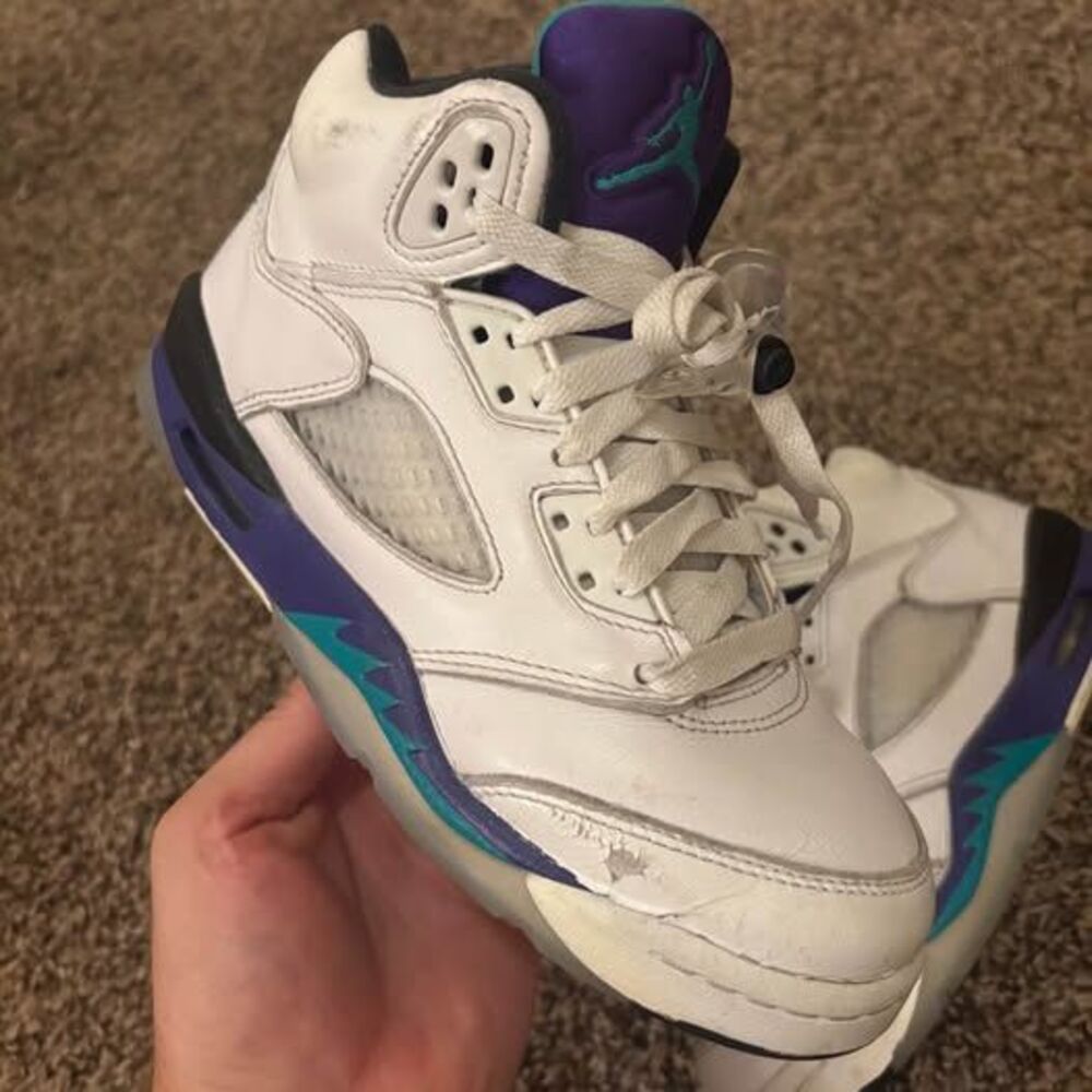 Air Jordan 5 Retro Grape Shoes White Emerald Youth 5.5Y HQ7978-100